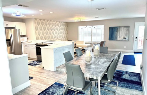Singer Island House | Beach house in Paradise! Renovated throughout with pool. Steps to the beach