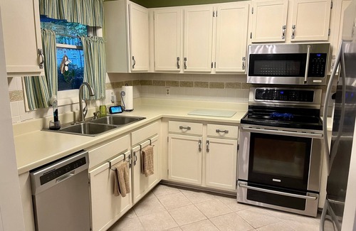 Rehoboth Beach House | Beach House in waterfront gated community w/salt water pool