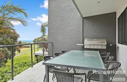 Kiama House | Beach House Kendalls - Low Season Special - Stay 3 PAY FOR 2 Nights