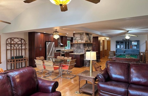 Millersburg House | Beach House On Lake Huron- Celebrate the Splendor of Fall at Your Beachfront Retreat