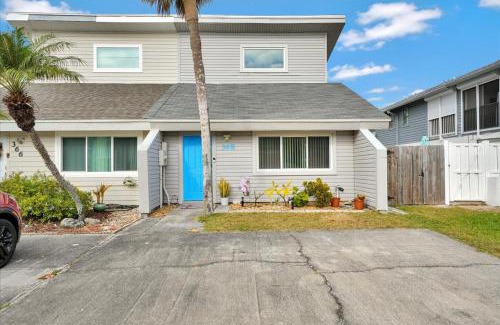 Port Canaveral House | Beach House Retreat