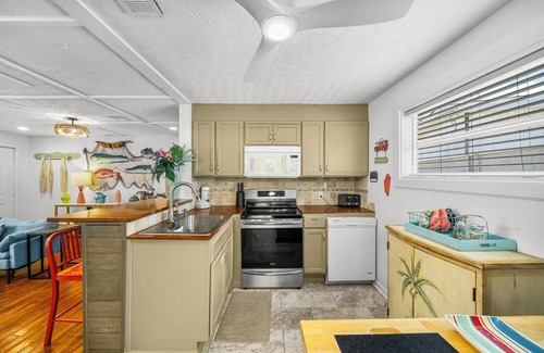 Inlet Beach Heights House | Beach House - Shore Nuff Beachy by PHG