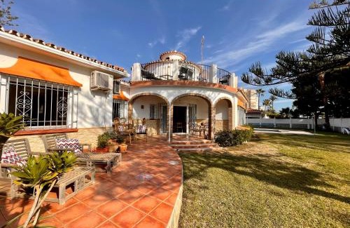 Torrox Costa Villa | Beach house 'Tiempo Lento'