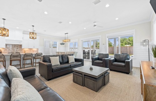 Laguna Beach House | Beach House - Totally Beachin by PHG