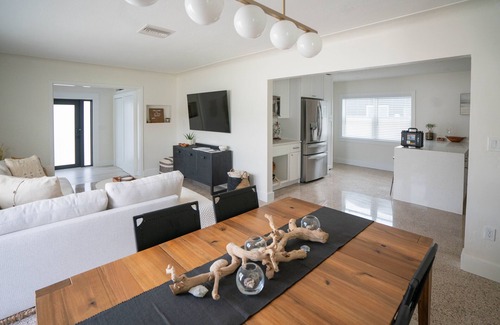 St. Pete Beach House | Beach house w/private beach