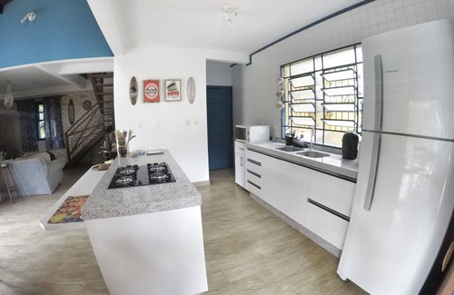 Paulo Lopes House | Beach house with ensuite, air conditioning, sky, barbecue and great location