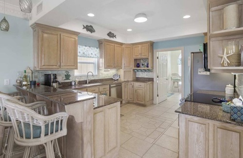 Gulf Shores House | Beach house with views of Little Lagoon