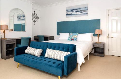 Eastbourne House | Beach in Reach
