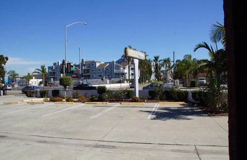East Village Hotel | Beach Inn
