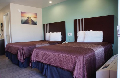 East Village Hotel | Beach Inn