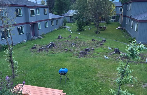 Kenai Apartment | Beach/Kenai Center 5 minutes