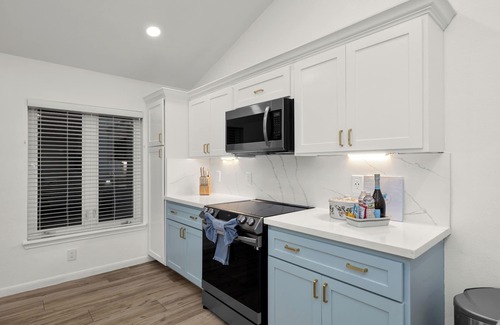 South Padre Island House | Beach Life Awaits - 2 King Beds, Private Heated Pool, 1 min to beach, dogs ok!