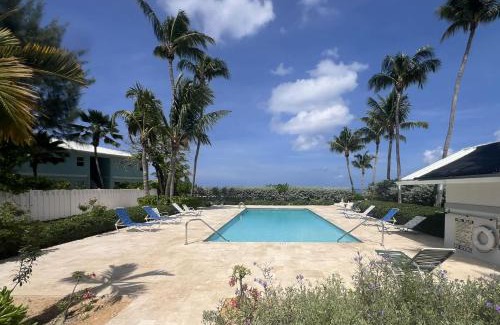 Seven Mile Beach House | Beach Living at Island Pine Villas (BLV)