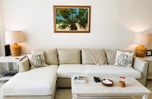 West Bay Apartment | Beach Living at Villas Pappagallo BLEV