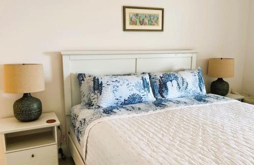 West Bay Apartment | Beach Living at Villas Pappagallo BLEV