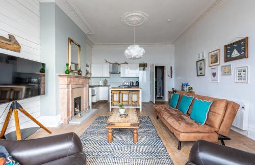 Lytham St. Anne's Apartment | Beach Lookout - SEA VIEWS