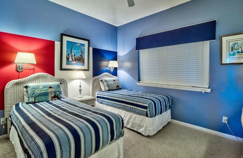 Sandestin Apartment | Beach Manor @ Tops'L 605 - 174557