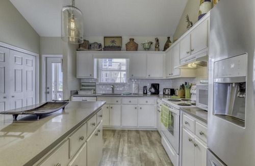 Dauphin Island House | Beach Music Home