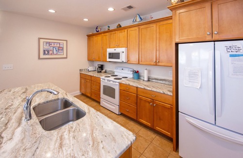 Northeast Virginia Beach House | Beach Music - North End VB