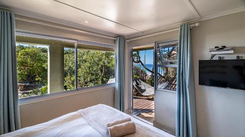 Jeffreys Bay House | Beach Music