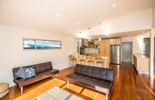Culburra Beach House | 'BEACH OASIS' family property only seconds from the beach with your own pool