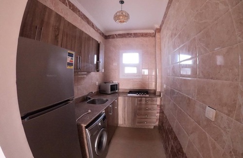 Bab Sharqi Apartment | Beach parties