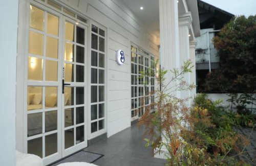 Sea View Ward House | Beach Paradise, Bateen Beach Stay