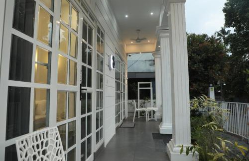 Sea View Ward House | Beach Paradise, Bateen Beach Stay