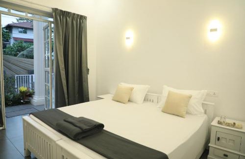 Sea View Ward House | Beach Paradise, Bateen Beach Stay
