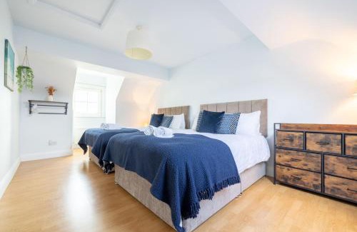 Downings House | Beach Park House