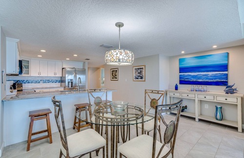Madeira Beach Condo | Beach Place 510 Platinum Gulf Front