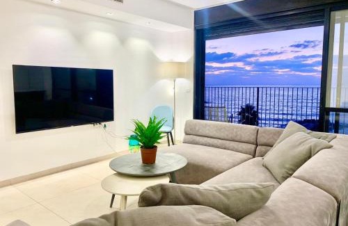 Haifa Apartment | Beach Place Apartments