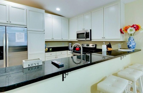 Holmes Beach House | Beach pool House Family Vacation Home.