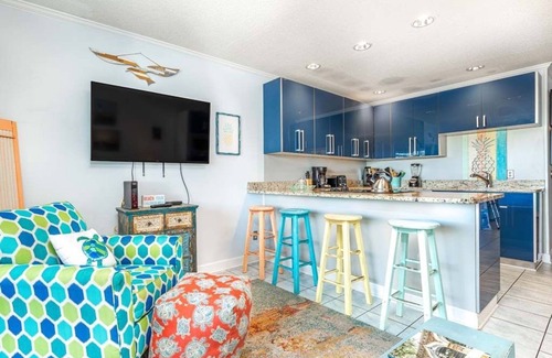 Tybee Island Condo | Beach Racquet A330 | Community Pool + Beach Access