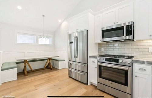 Coronado House | Beach rental in the heart of Coronado.