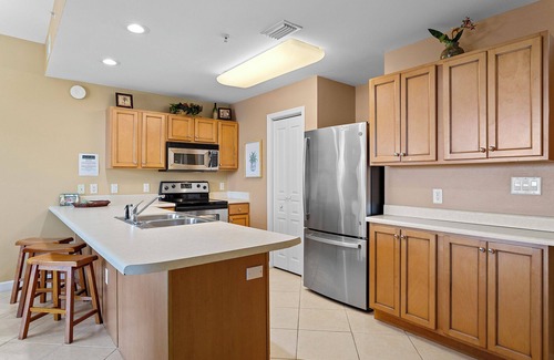 Fort Walton Beach - Destin Condo | Beach Resort 409 - Scenic Gulf Drive! Massive Lagoon Pool! Step to the Beach!