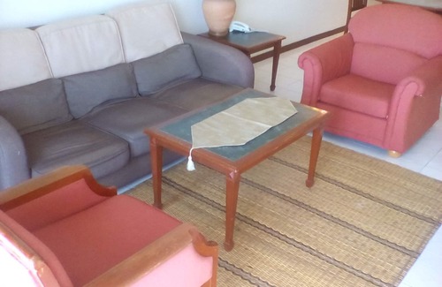 Tanjung Bungah Apartment | Beach Resort Paradise hotel suite