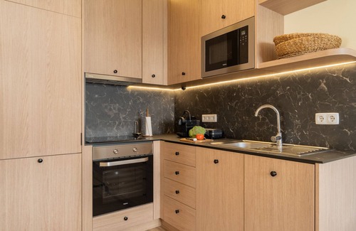 Pedras Pretas Ski Chalet | Beach Retreat - By Wehost