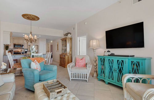 Miramar Beach Condo | Beach Retreat Completely Renovated Most Luxurious Pet Friendly First Floor Condo
