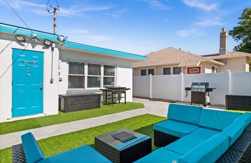 St. Pete Beach Apartment | Beach Retreat | Minutes to the Beach
