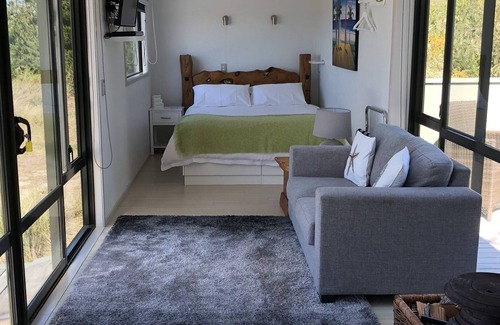 Motueka Cabin | Beach Retreat.