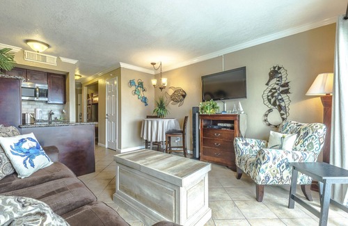 Galveston Condo | BEACH RETREAT:Ocean VIEW Condo, Beach across the street; 2 heated pools, hot tub