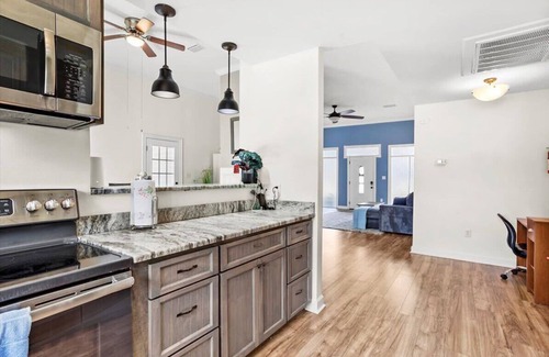 Ocean Springs House | Beach Retreat w/Pool, Hottub & Outdoor Theatre