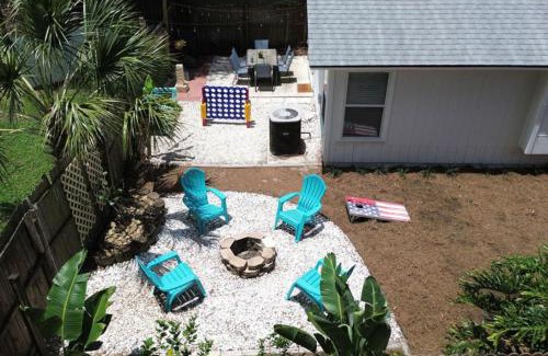 North Beach House | Beach Retreat with Backyard Flair and Yard Games