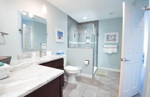 Traverse City House | Beach Room 214