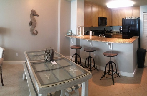 Panama City Beach Condo | Beach Service Included! Late summer and fall dates available!