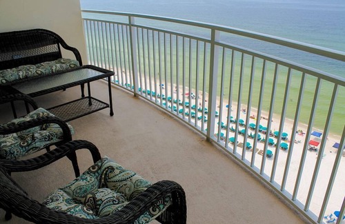 Panama City Beach Condo | Beach Service Included! Late summer and fall dates available!