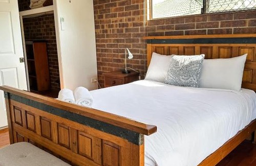 Bargara House | Beach Shack in Central Bargara