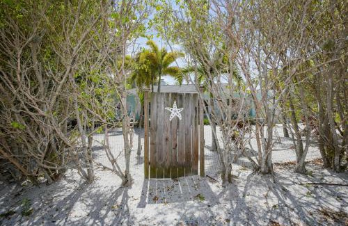 Sarasota House | Beach Side Babe