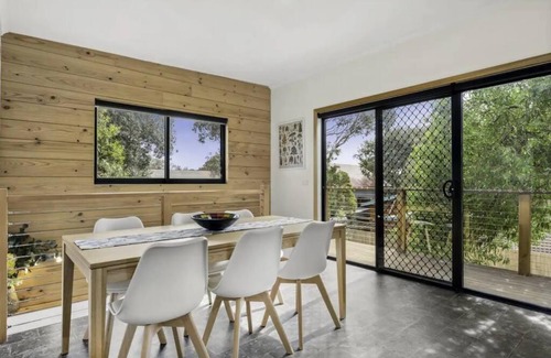 Cape Woolamai House | Beach side haven amongst the gum trees